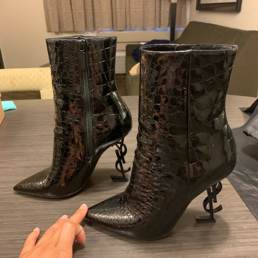Ysl croc boots-Authentic